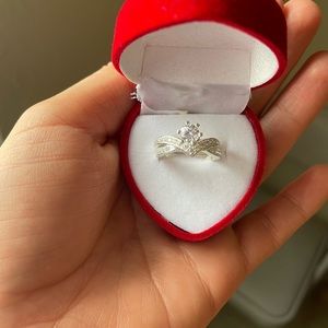 .925 silver engagement ring size 6